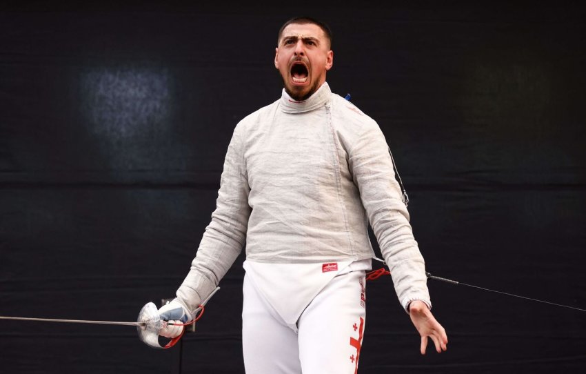 VIDEO: გილოცაააააააააააავთ! - სანდრო ბაზაძე ფარიკაობაში მსოფლიო ჩემპიონია