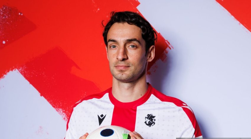 "ის ნაკრებიდან ერთადერთი იყო, ვინც თვალანთებული მისმენდა" - რა თქვა გიორგი გველესიანმა