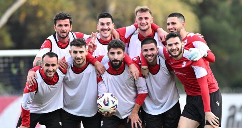 3 ფეხბურთელი ინდივიდუალურად ემზადება - რა ხდება ნაკრებში ესპანეთთან მატჩამდე 3 ფეხბურთელი ინდივიდუალურად ემზადება - რა ხდება ნაკრებში ესპანეთთან მატჩამდე