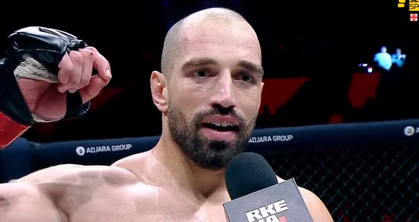 VIDEO: მერაბ შარიქაძის პირველი განცხადება სადებიუტო ბრძოლის შემდეგ