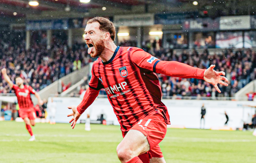 ყველაზე მაღალი ქულა - ბუდუ ზივზივაძის შეფასება "აინტრახტთან" პირველი ტაიმის შემდეგ