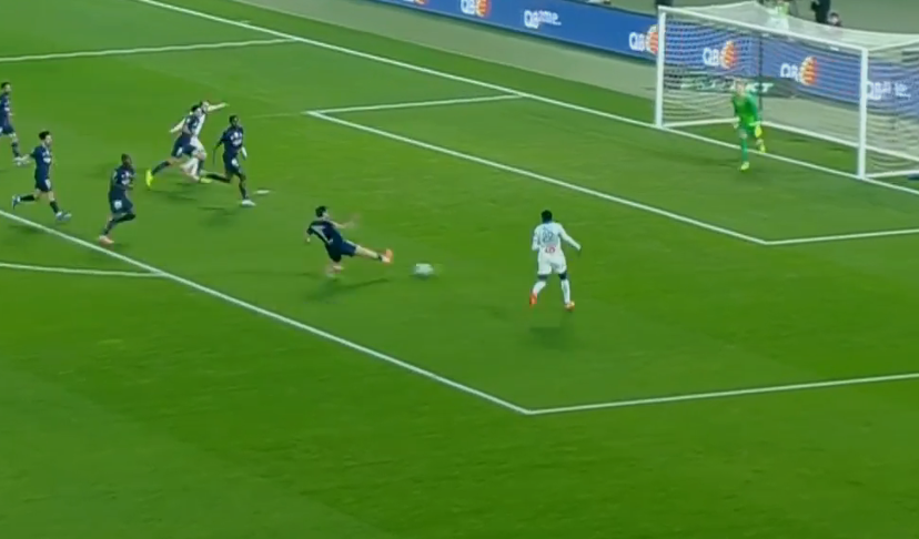 VIDEO: დაცვაში დროულად ჩამოვიდა! - ხვიჩას საოცარი დაცვითი ქმედება