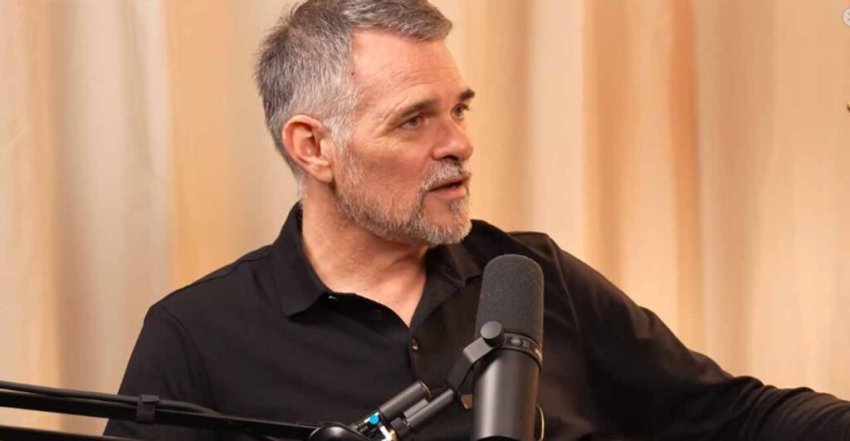 "ბაიერნის“ შემდეგ ოჯახური პრობლემების გამო ფეხბურთს ჩამოვშორდი, ქართველების პროექტზე კი მივხვდი, რომ ეს საქმე ჩემთვის იყო" - ვილი სანიოლი