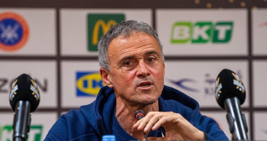 "გგონიათ, რომ ყოველ წელს ყველაფერს მოვიგებთ" - ლუის ენრიკე ჟურნალისტებს გაუბრაზდა