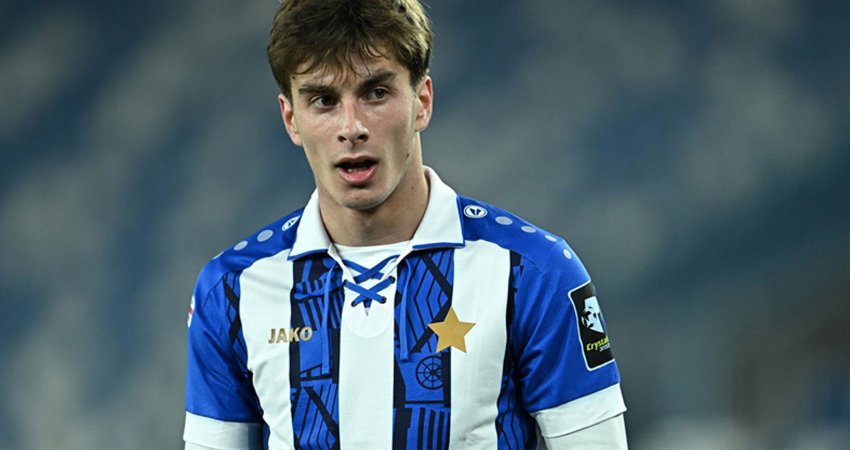 "დაიმახსოვრეთ მისი სახელი და გვარი - საბა ხარებაშვილი" - MARCA ქართველ ვუნდერკინდზე ვრცელ სტატიას ავრცელებს "დაიმახსოვრეთ მისი სახელი და გვარი - საბა ხარებაშვილი" - MARCA ქართველ ვუნდერკინდზე ვრცელ სტატიას ავრცელებს