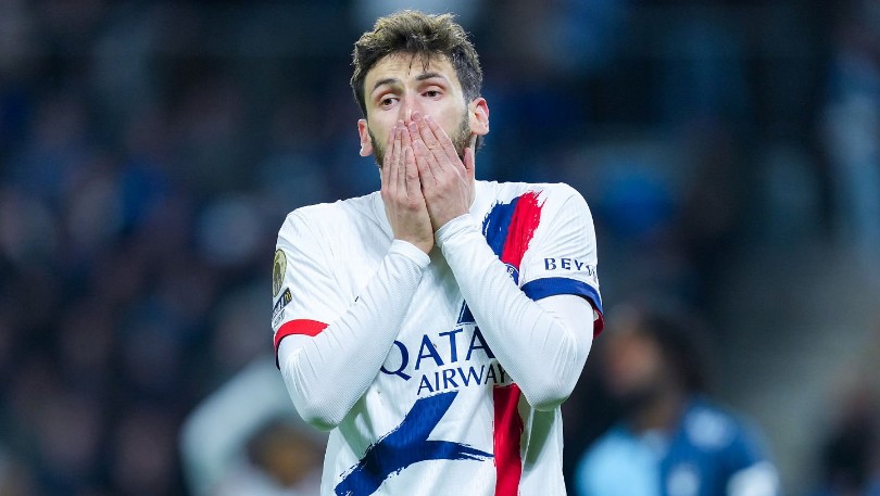 გამოცემა L'Équipe: ამ მიზეზის გამო, ხვიჩამ პსჟ-ში თანაგუნდელები გაანაწყენა