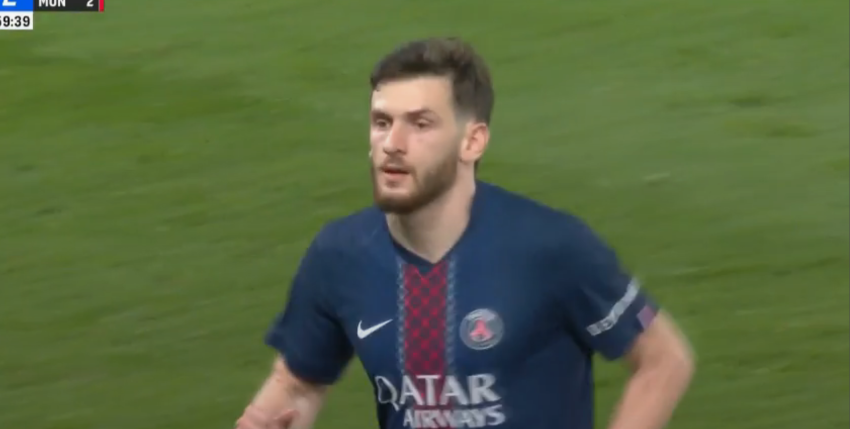 VIDEO: ხვიჩა კვარაცხელიას რეაქცია, როდესაც ლუის ენრიკემ ის მოედნიდან გაიყვანა