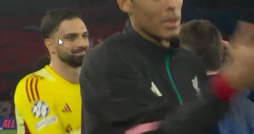 VIDEO: ეშმაკურად ჩაეღიმა! - კვარა და მამარდა მოედანზე