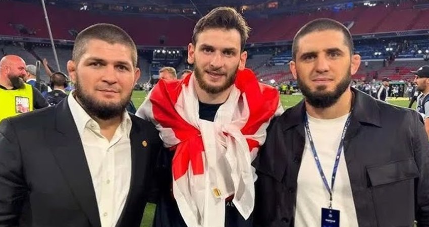 ხვიჩა კვარაცხელიამ ლივერპულთან მატჩის შემდეგ ისლამ მახაჩევს დიდი საჩუქარი გაუკეთა, მაგრამ...