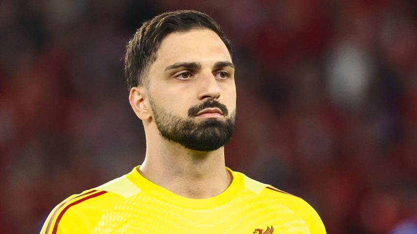 PHOTO: გიორგი მამარდაშვილი თავის გუნდელს გვერდში დაუდგა