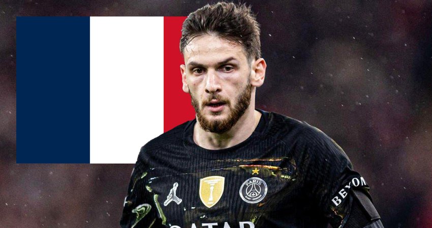 "აი რითი დაეხმარა კვარაცხელია პსჟ-ს ლივერპულთან" - ფრანგული მედია