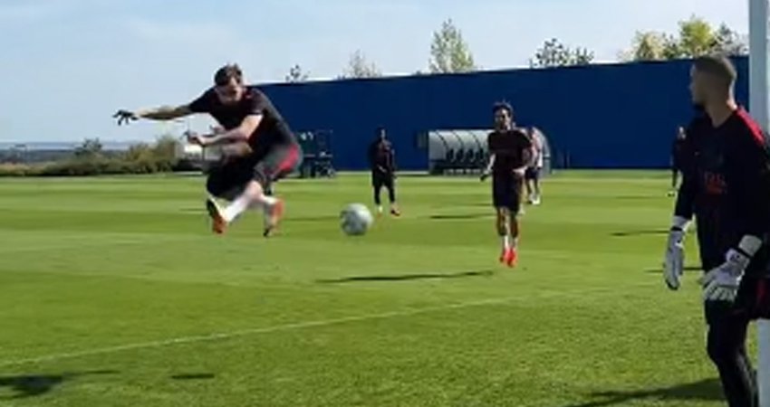 VIDEO: "უუუუუფფ" - კვარას საოცარ გოლს ვარჯიშზე მაგარი რეაქცია მოჰყვა